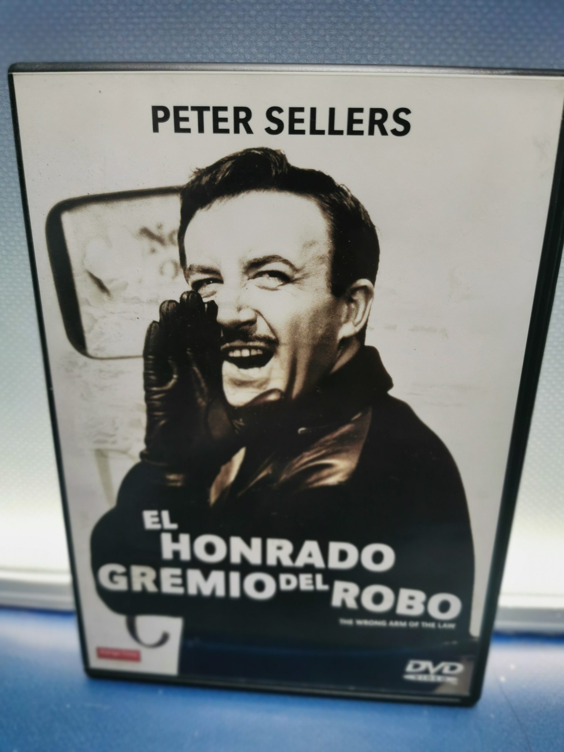 rpt DVD, EL HONRADO GREMIO DEL ROBO, DE CLIFF OWEN, CON PETER SELLERS - Imagen 1