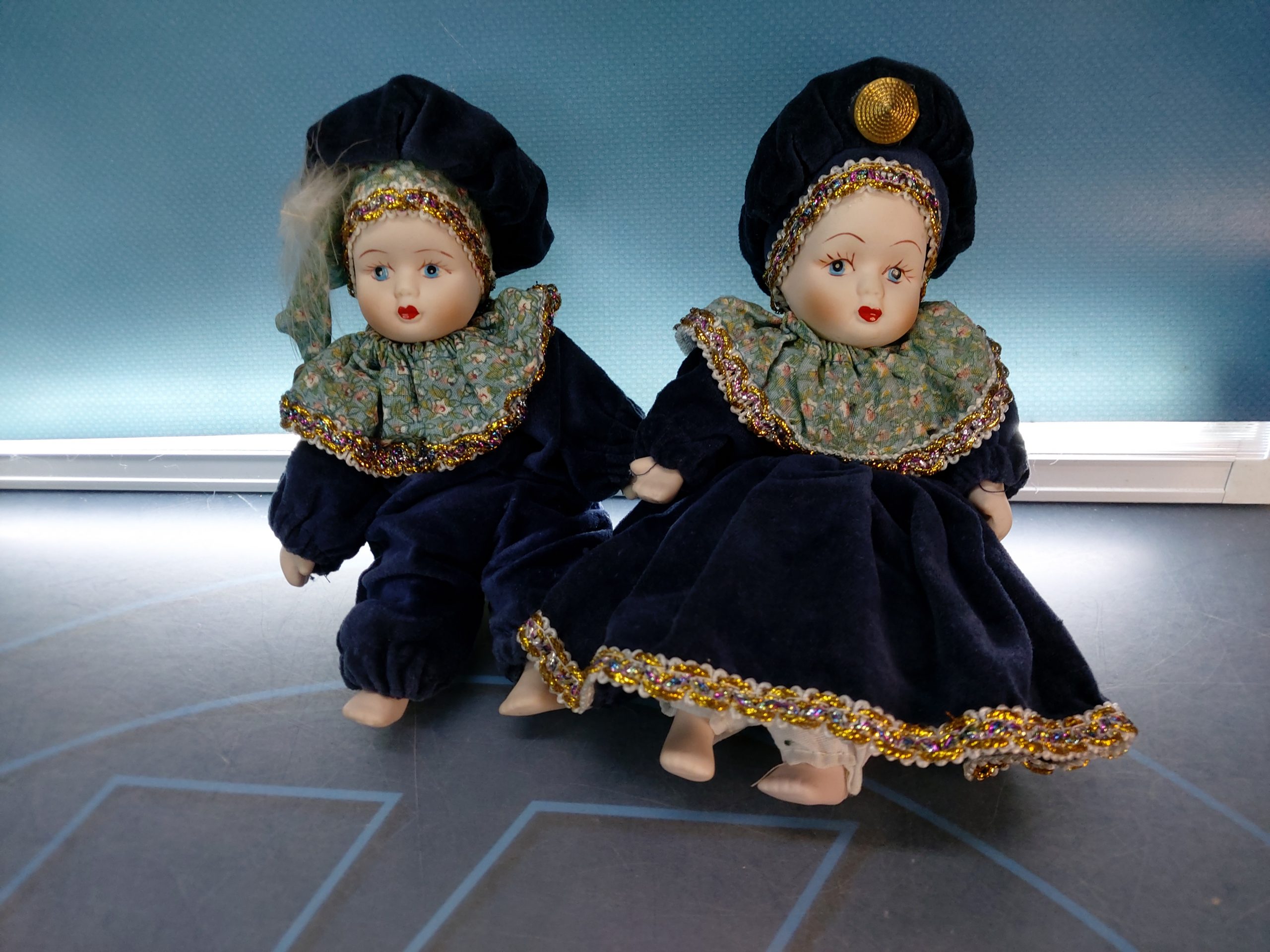 Muñecos venecianos de porcelana.