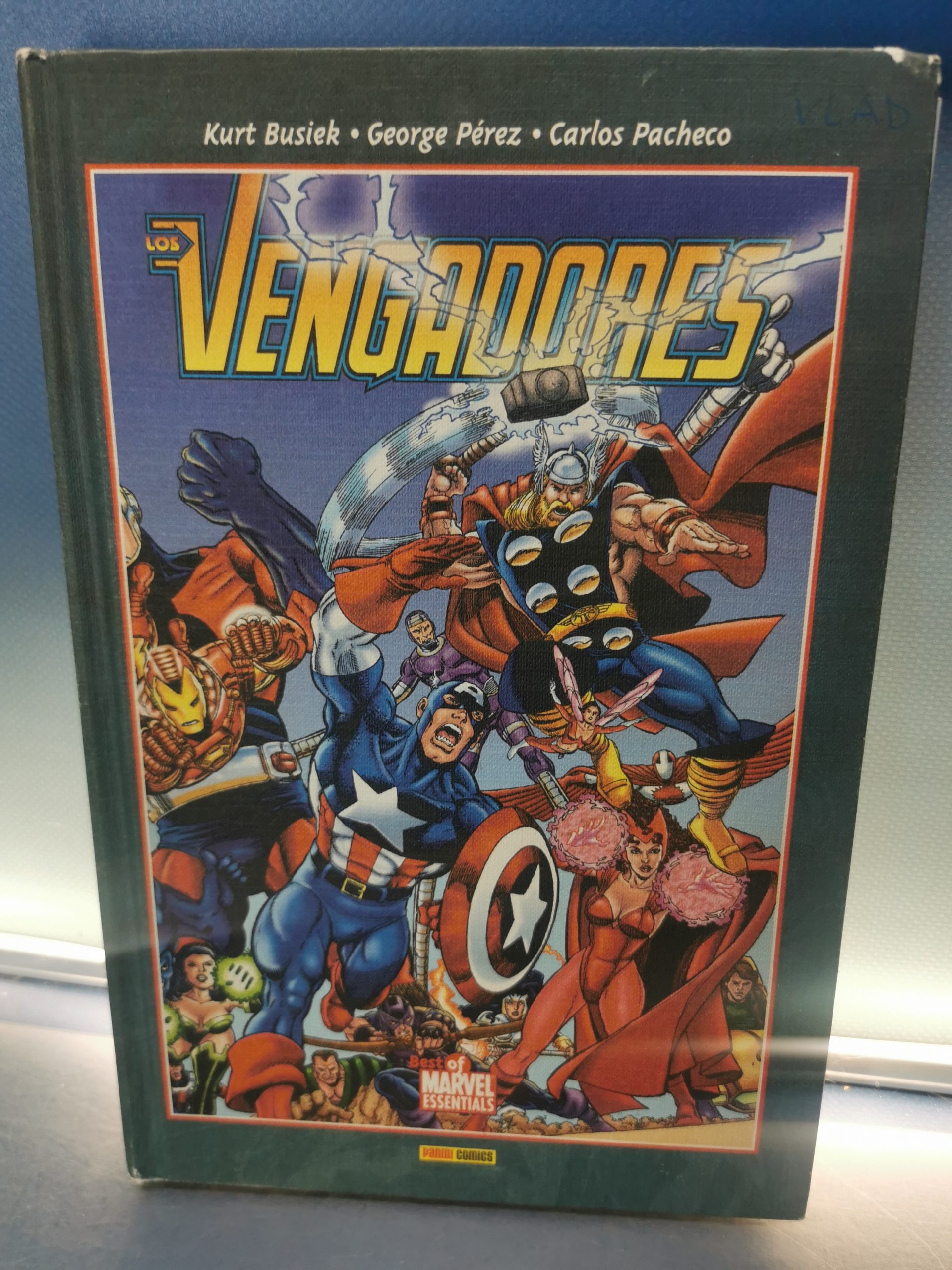 IMG_20230629_102421 Comic, LOS VENGADORES, Kurt Busiek, George Perez, Carlos Pacheco - Imagen 1