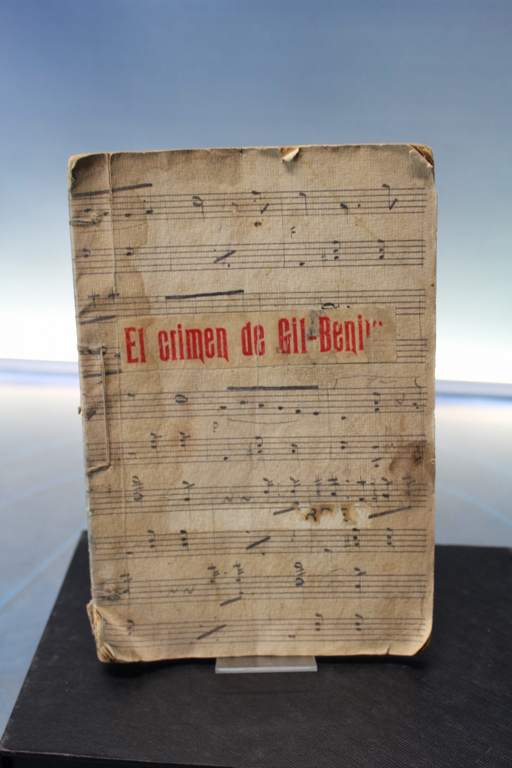 IMG_1678 El Crimen de Gil-Benito _ Alfredo Conesa. 1909. Firmado y dedicado por el autor. - Imagen 1