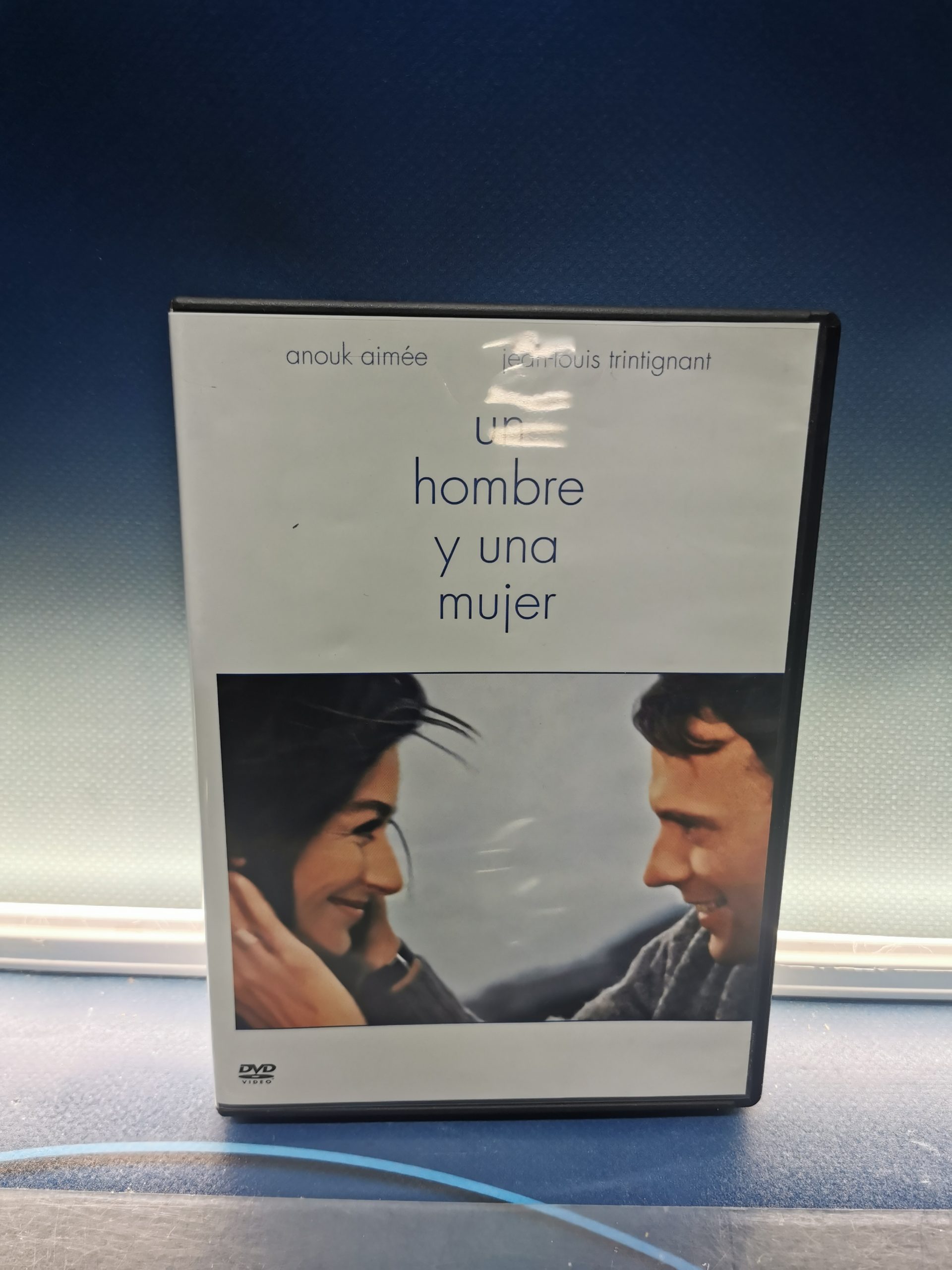 película en DVD, UN HOMBRE Y UNA MUJER