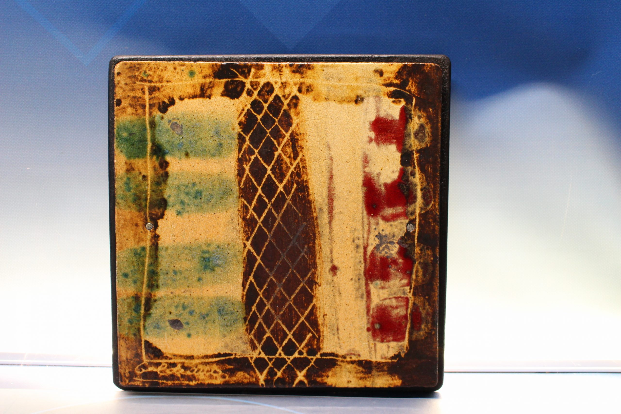 Galdeano. Pieza de cerámica firmada. Placa, mural.