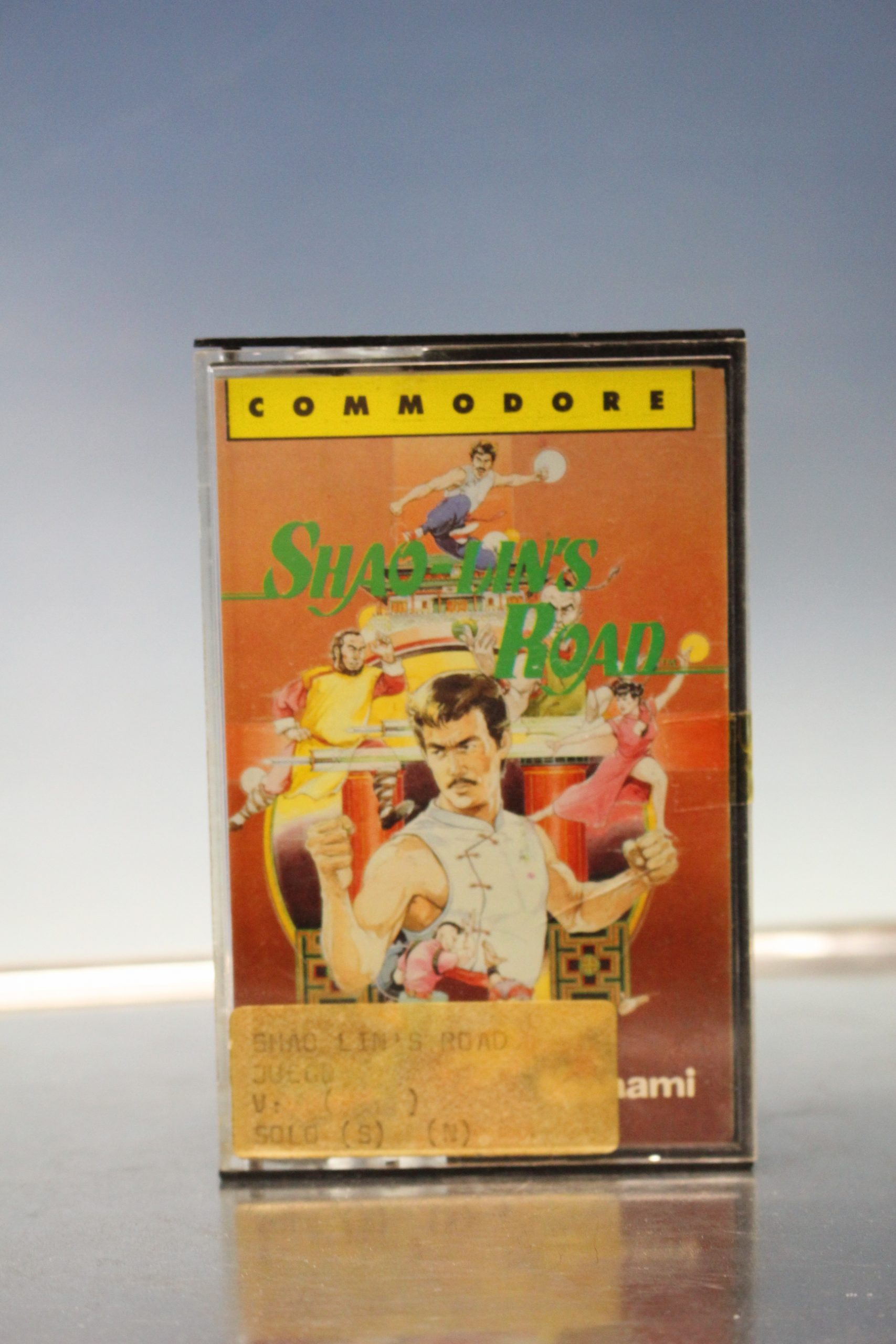 IMG_3246 Commodore. Juego Shao-Lin's Road. Erbe, 1986. - Imagen 1