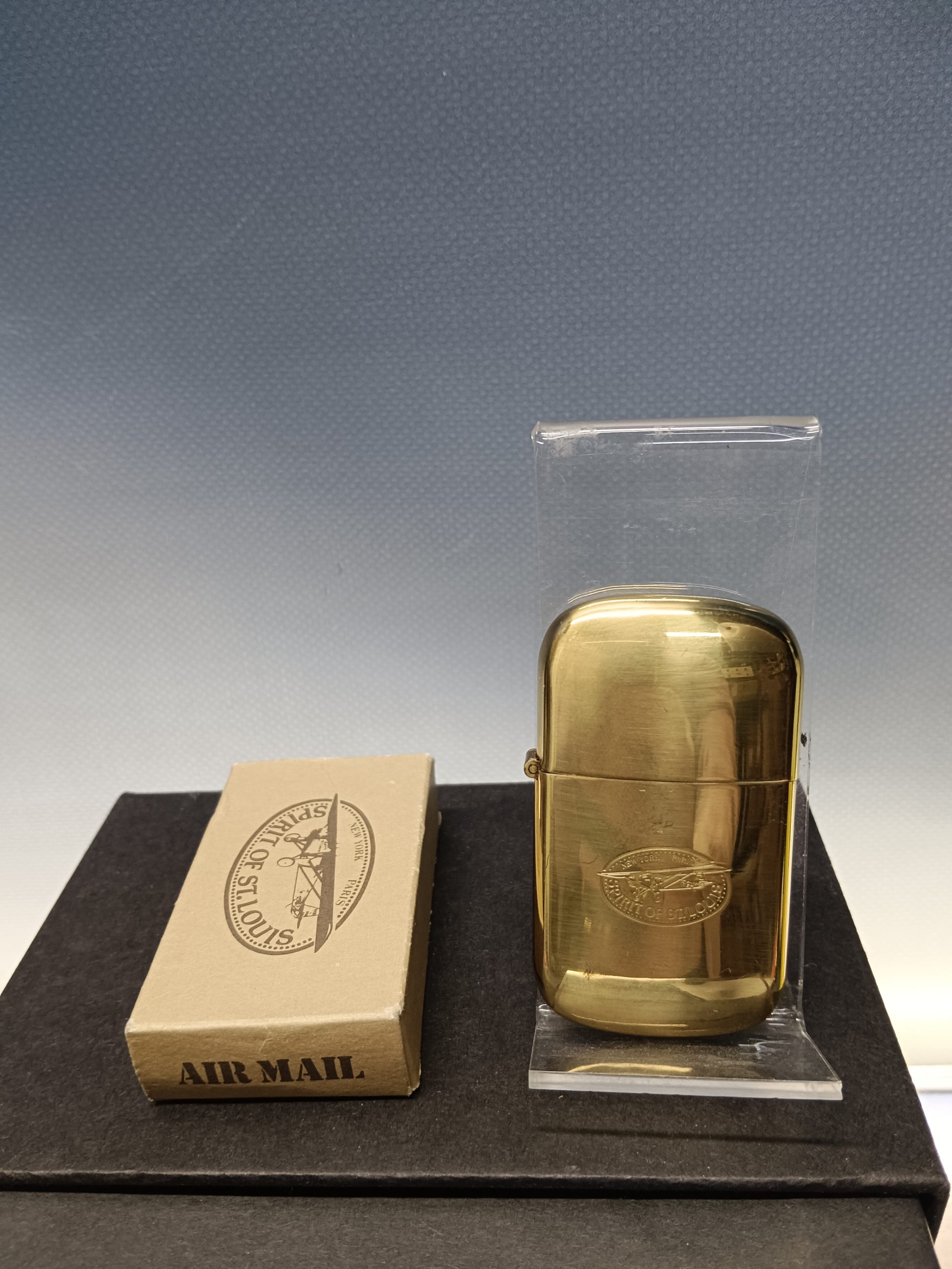 Mechero, encendedor, SPIRIT OF ST. LOUIS. (NEW YORK - PARIS.)  MÍTICO AEROPLANO.