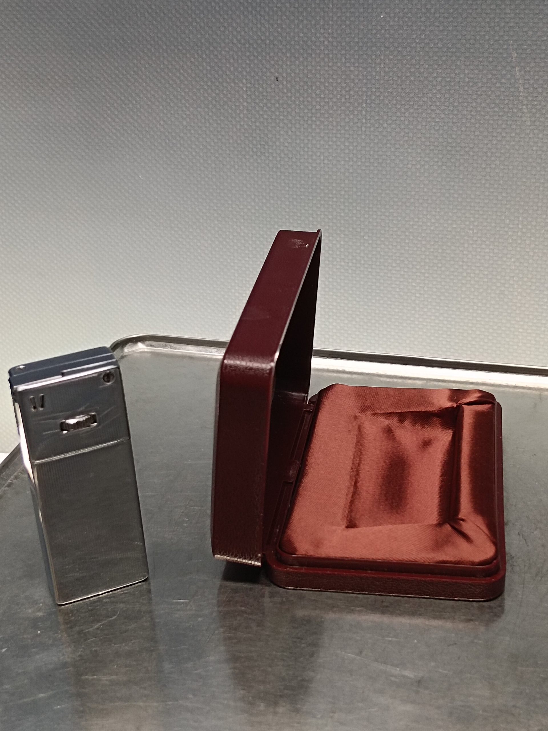 MECHERO, encendedor, KING GS, PLATEADO, EN CAJA , vintage