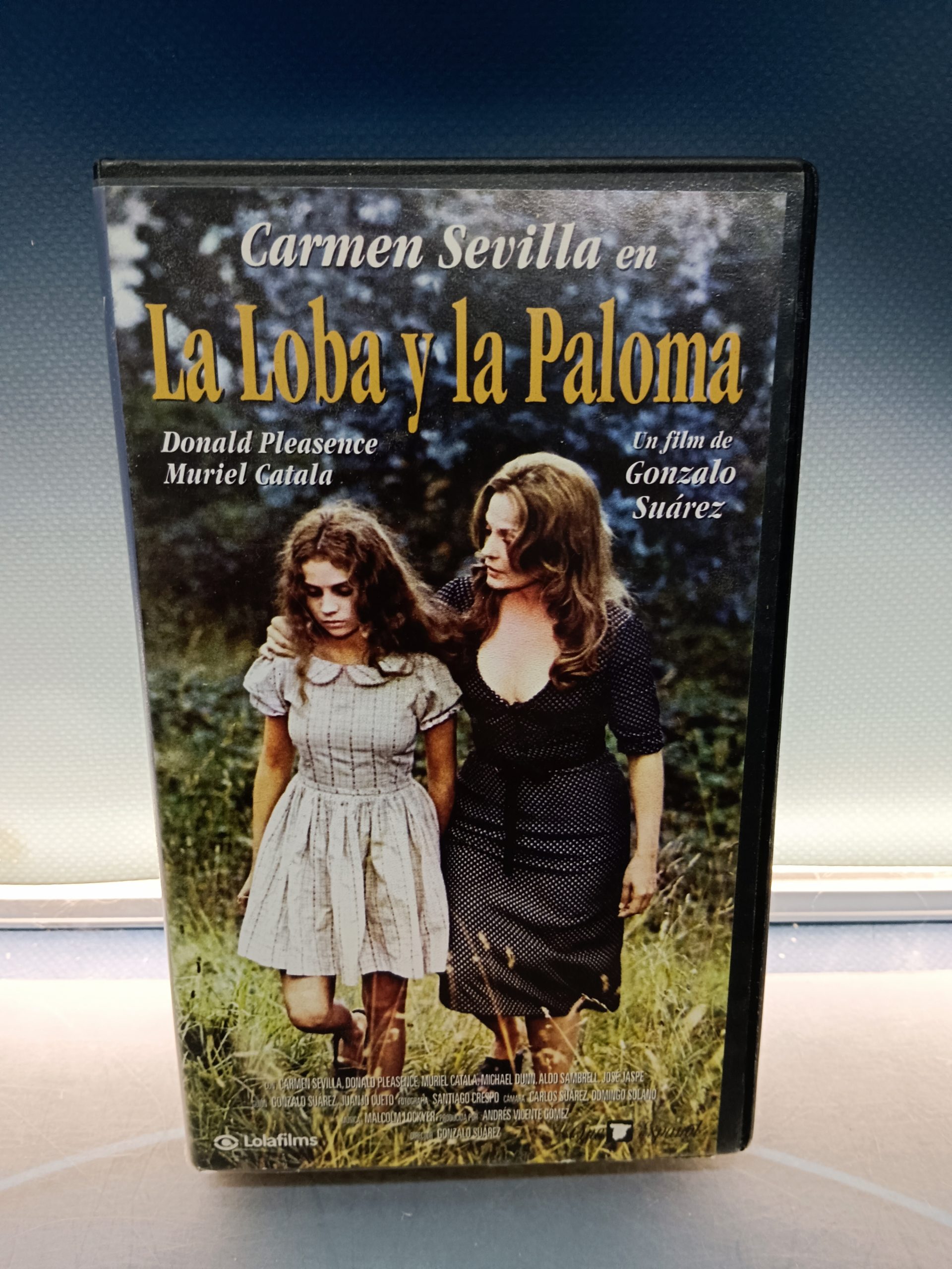 IMG_20240917_145318 cinta VHS, video, La loba y la paloma - vhs de Gonzalo Suárez, con destape, primer destape de Carmen Sevilla - Imagen 1