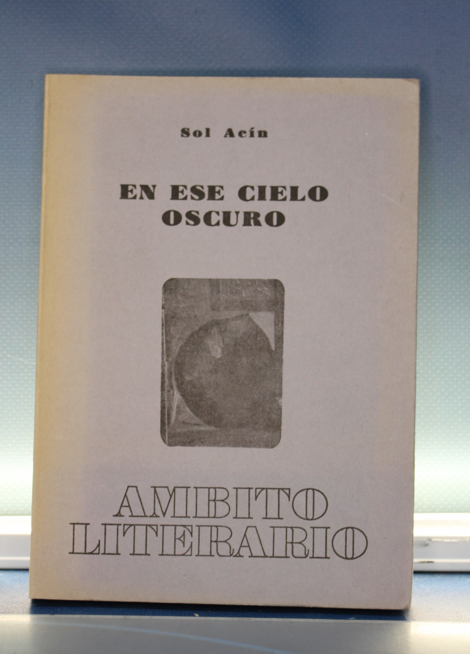Libro de Poesía. En ese cielo oscuro – S. Acín.