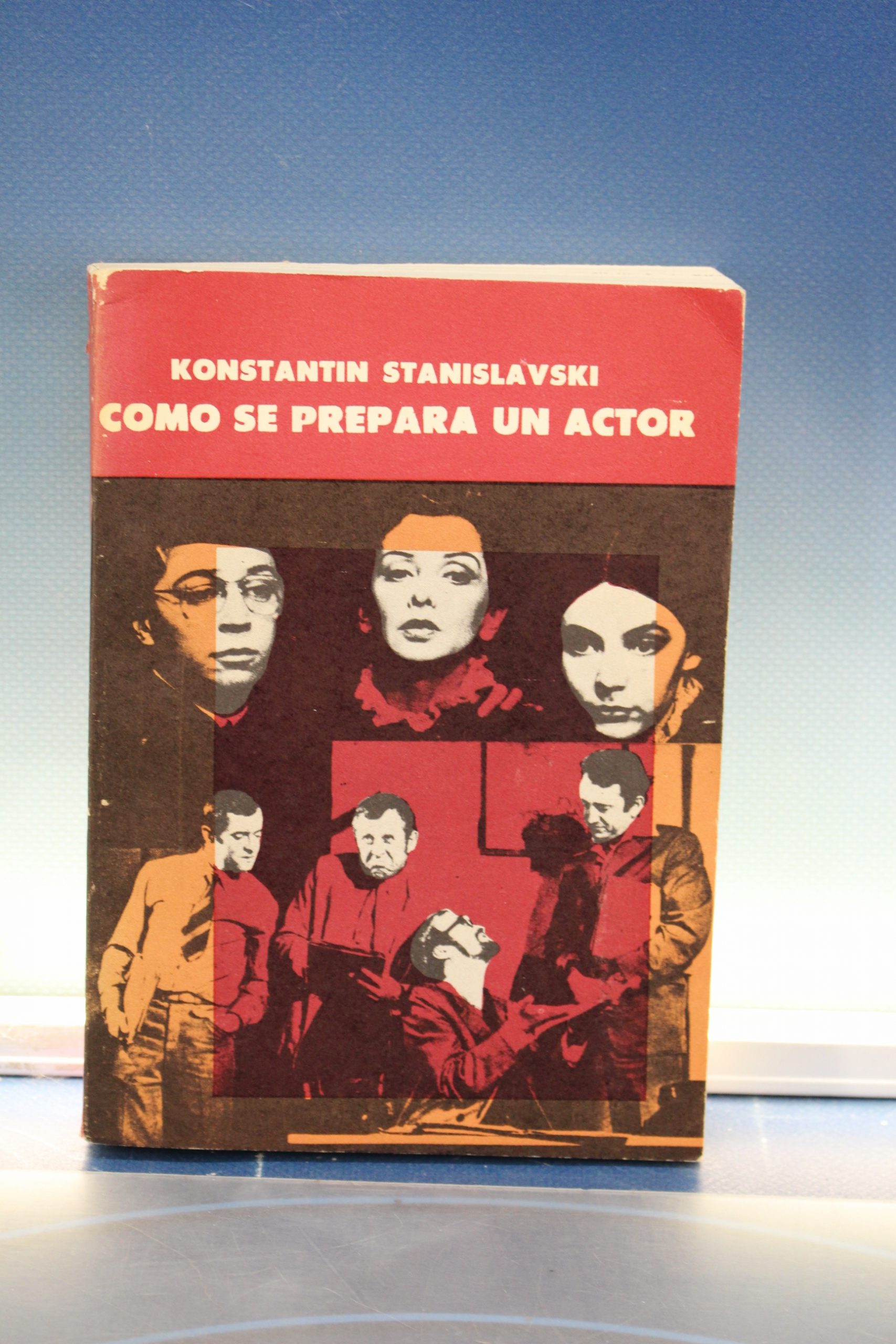 IMG_9588 Libros. Como se prepara un actor – K. Stanislavsky. - Imagen 1