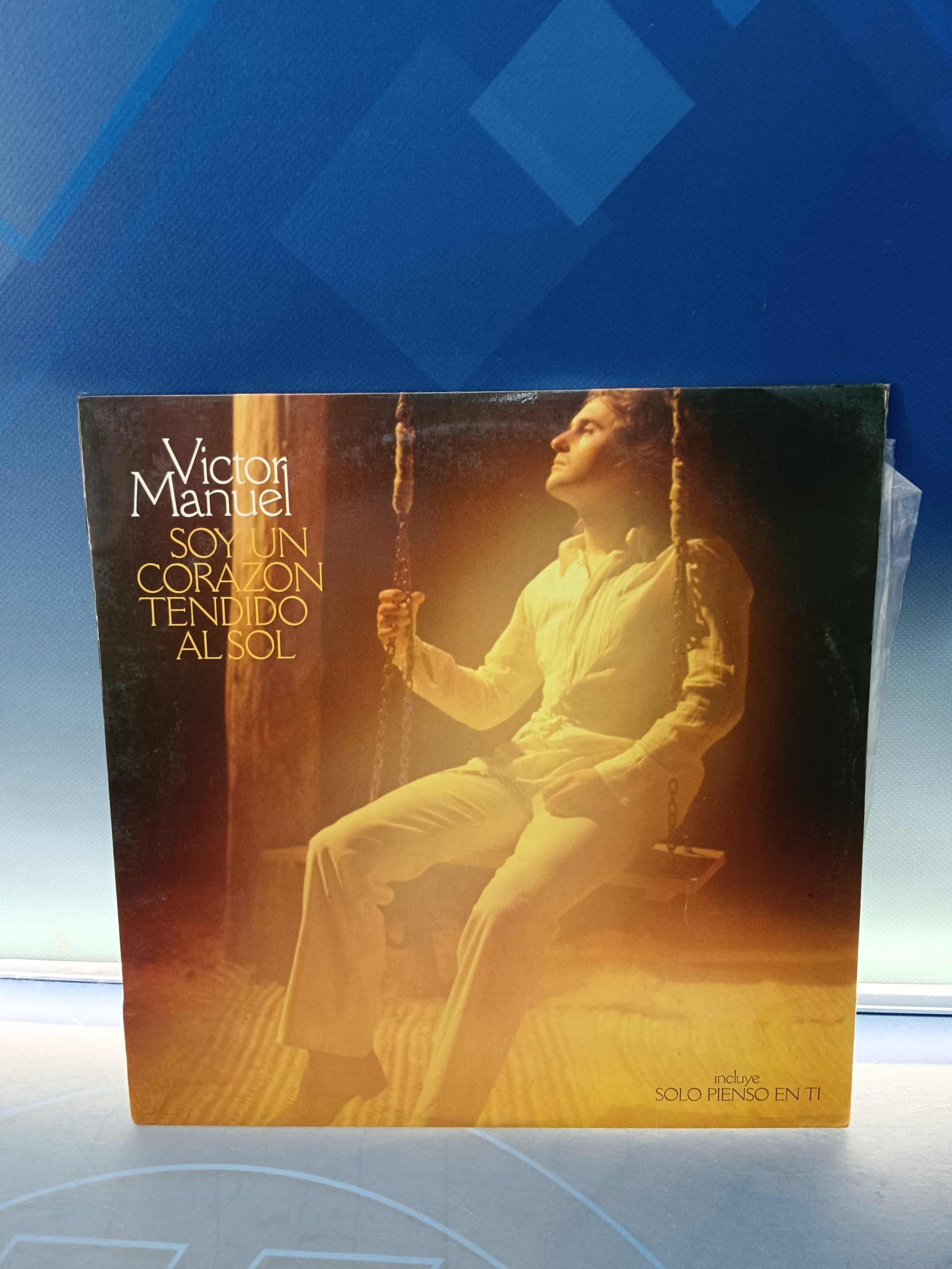 disco, lp, vinilo Víctor Manuel – Soy Un Corazon Tendido Al Sol , Album 1978, Spain