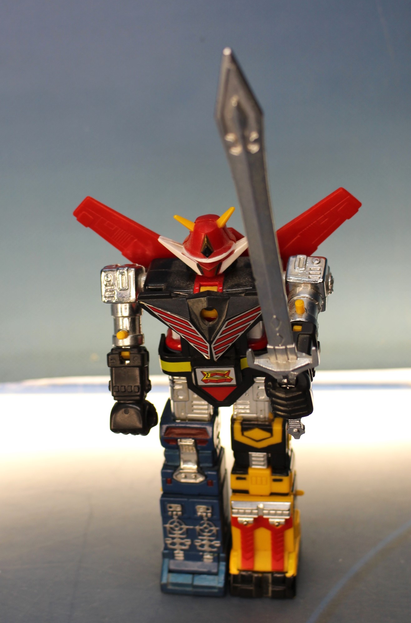 Robot Japonés God Sigma. ¿Bandai Godaikin 1982?.