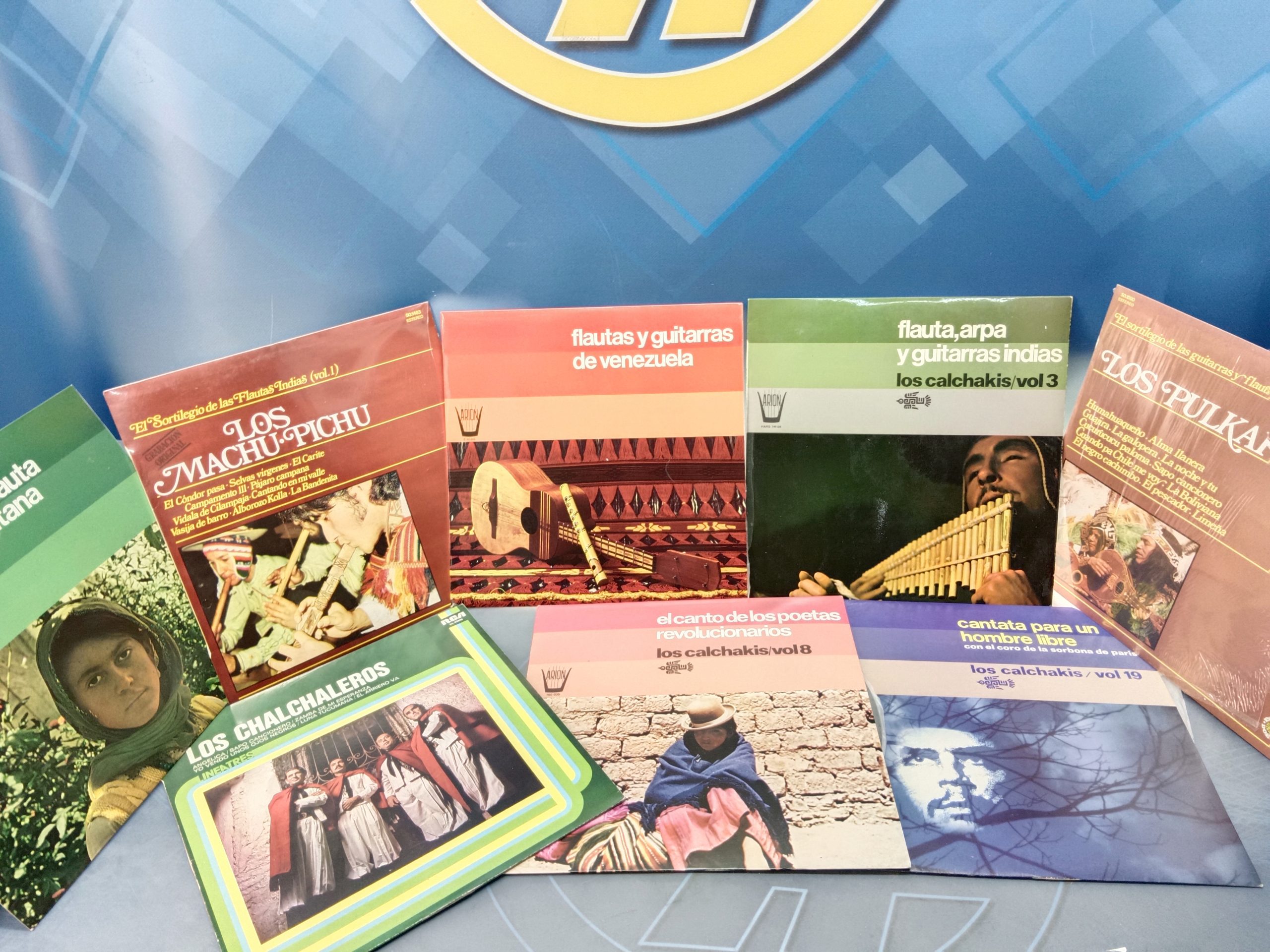 IMG_20241212_161308 Lote 8 discos, LPs, vinilos, Los Calchakis, Vol. 1 + vol. 3 + vol. 8 + vol. 19 + pulkapichos +música de Venezuela y mas - Imagen 1