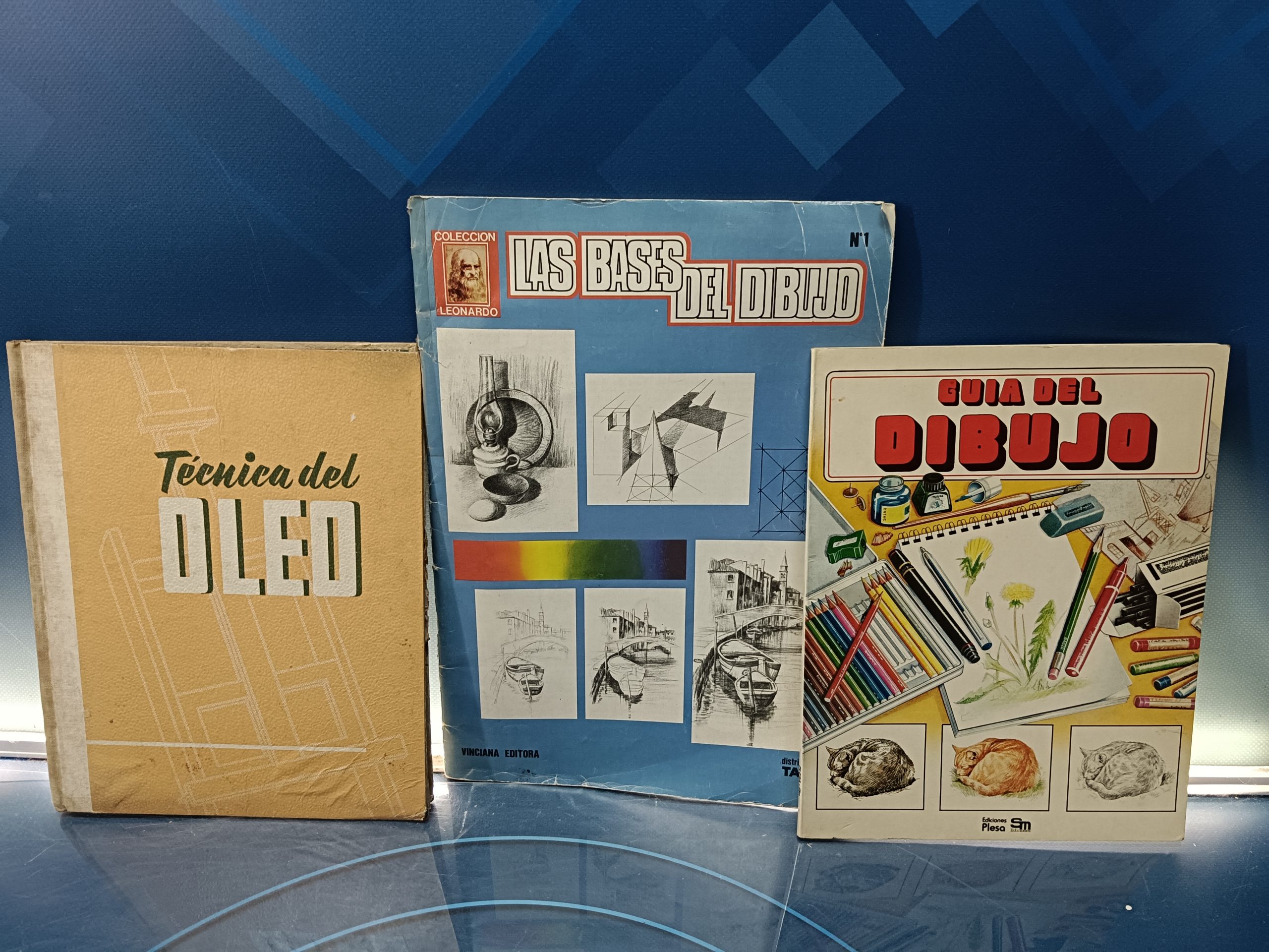 TÉCNICAS DE DIBUJO, 3 libros -Guia, las bases, Técnica del dibujo