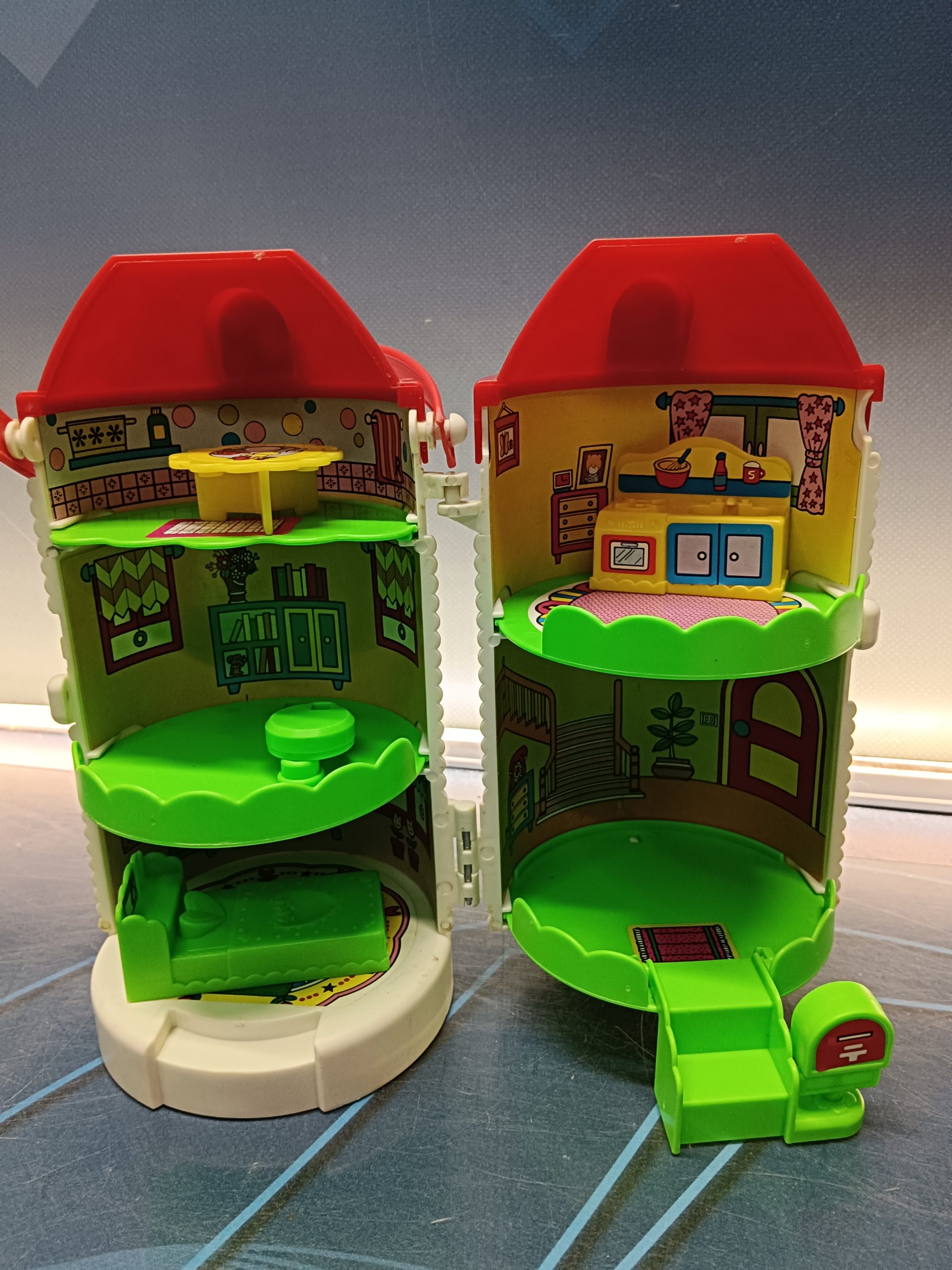 hello kitty vintage house años 80, 21 cm