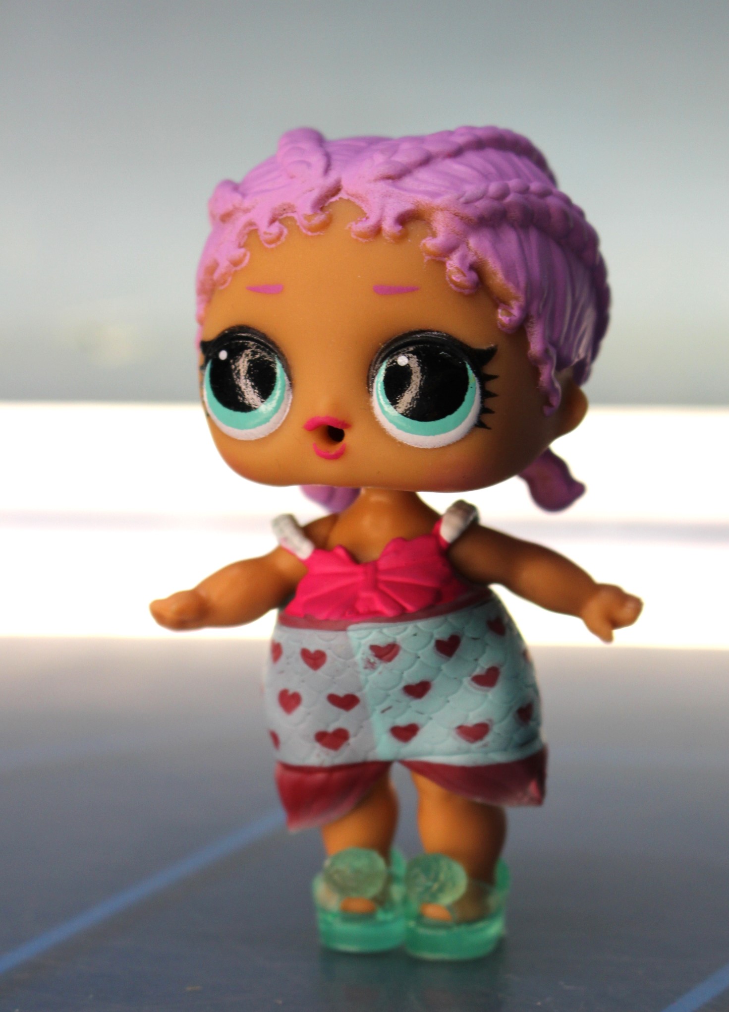 IMG_4478 Muñeca L.O.L. Surprise Color Change. MGA, 2015. - Imagen 1