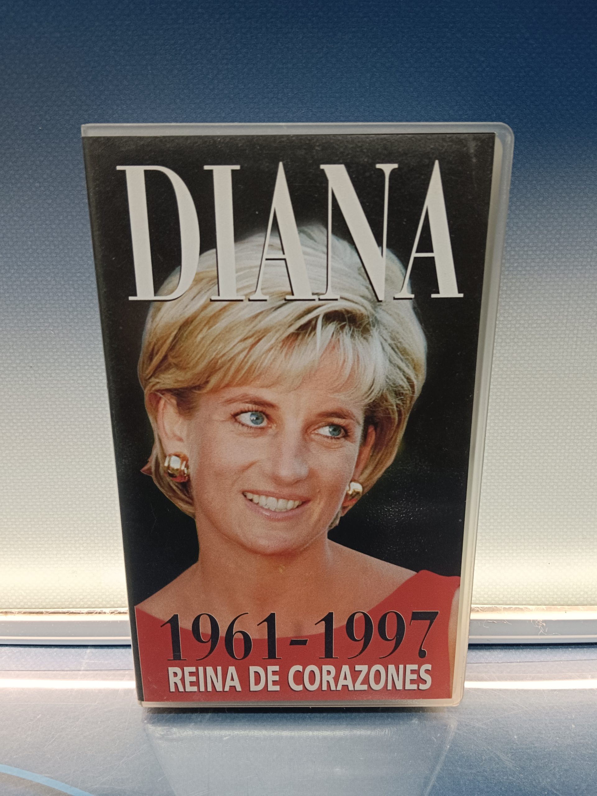 IMG_20250203_125627 VHS, DIANA, REINA DE CORAZONES, 1961-1997. VHS - Imagen 1