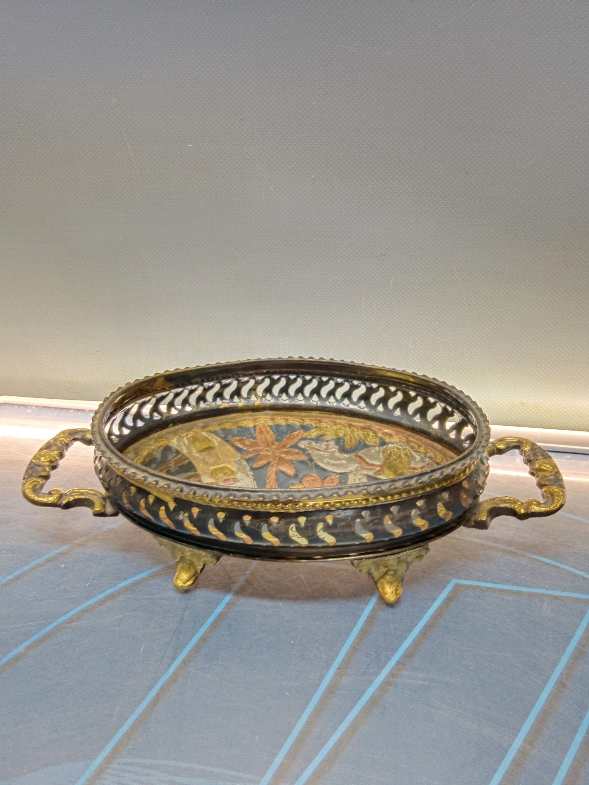 preciosa bandeja de Metal  -Bandeja Argenture G.M.A