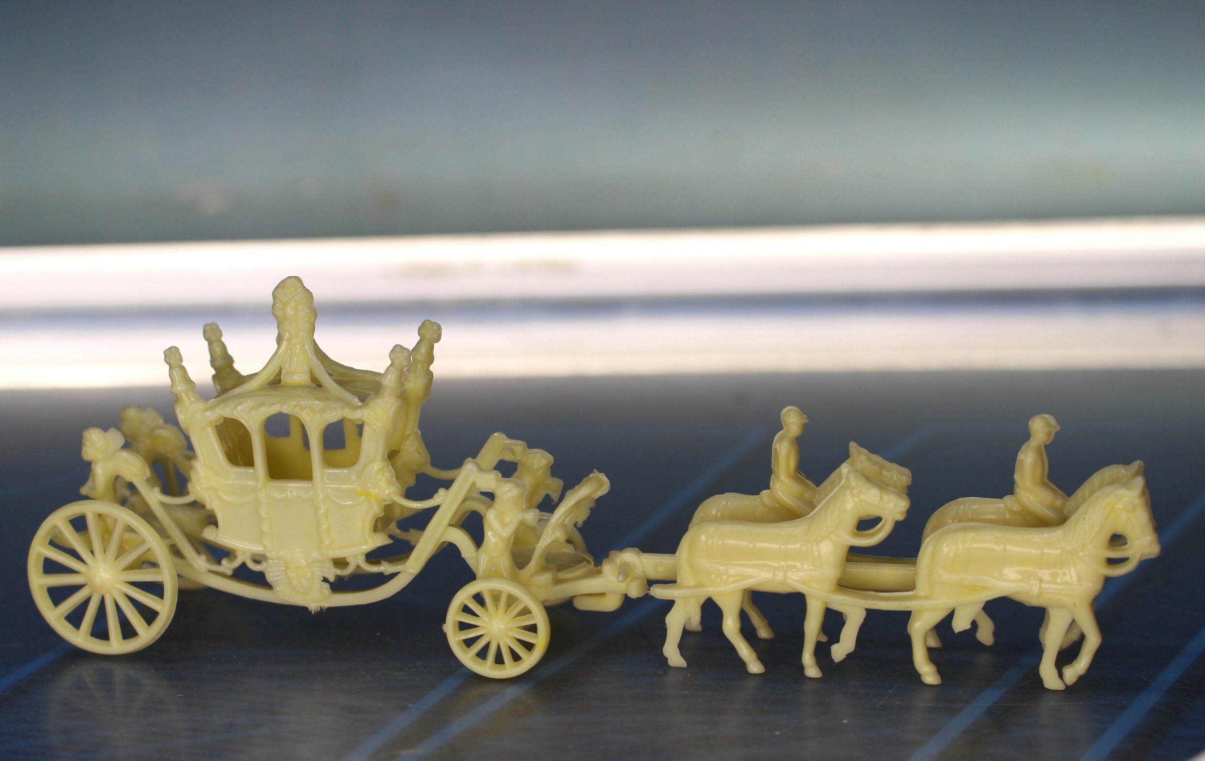 Carroza de los Enanitos. Miniatura de resina, años 60.