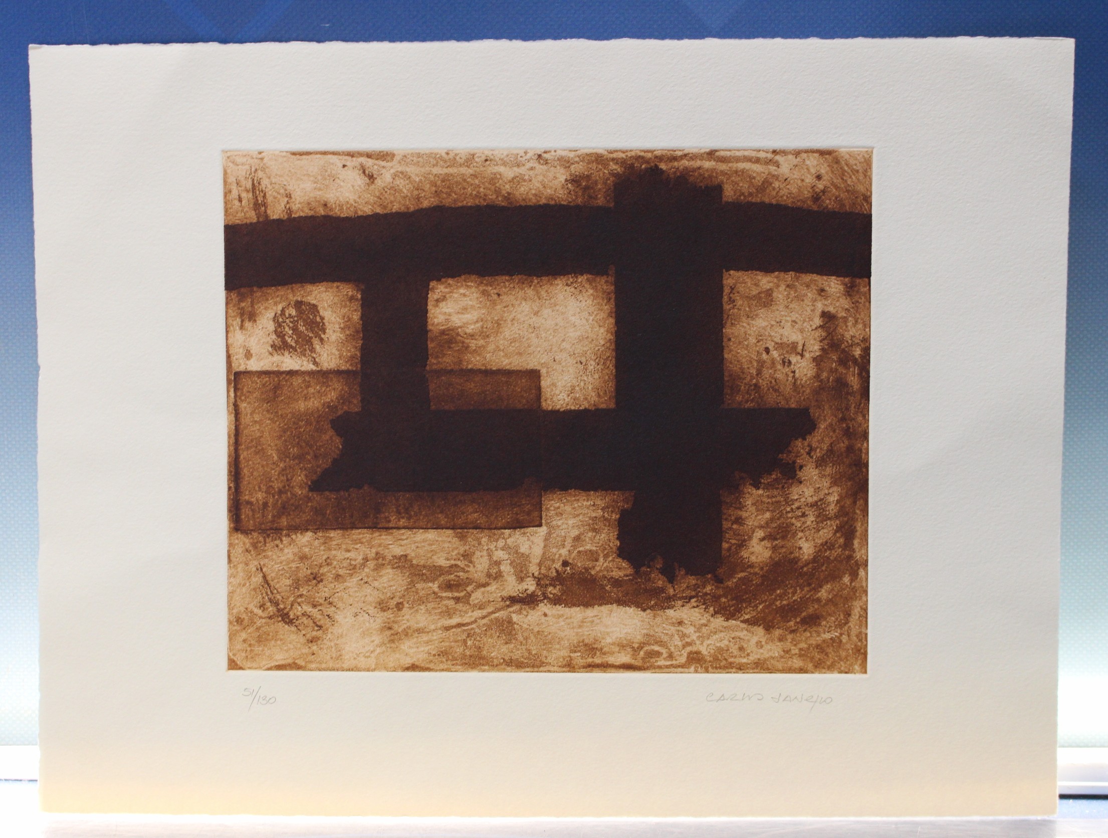 IMG_6309 Símbolos de Carlos Sancho. Grabado aguafuerte y aguatinta, firmado y numerado de 2002. - Imagen 1