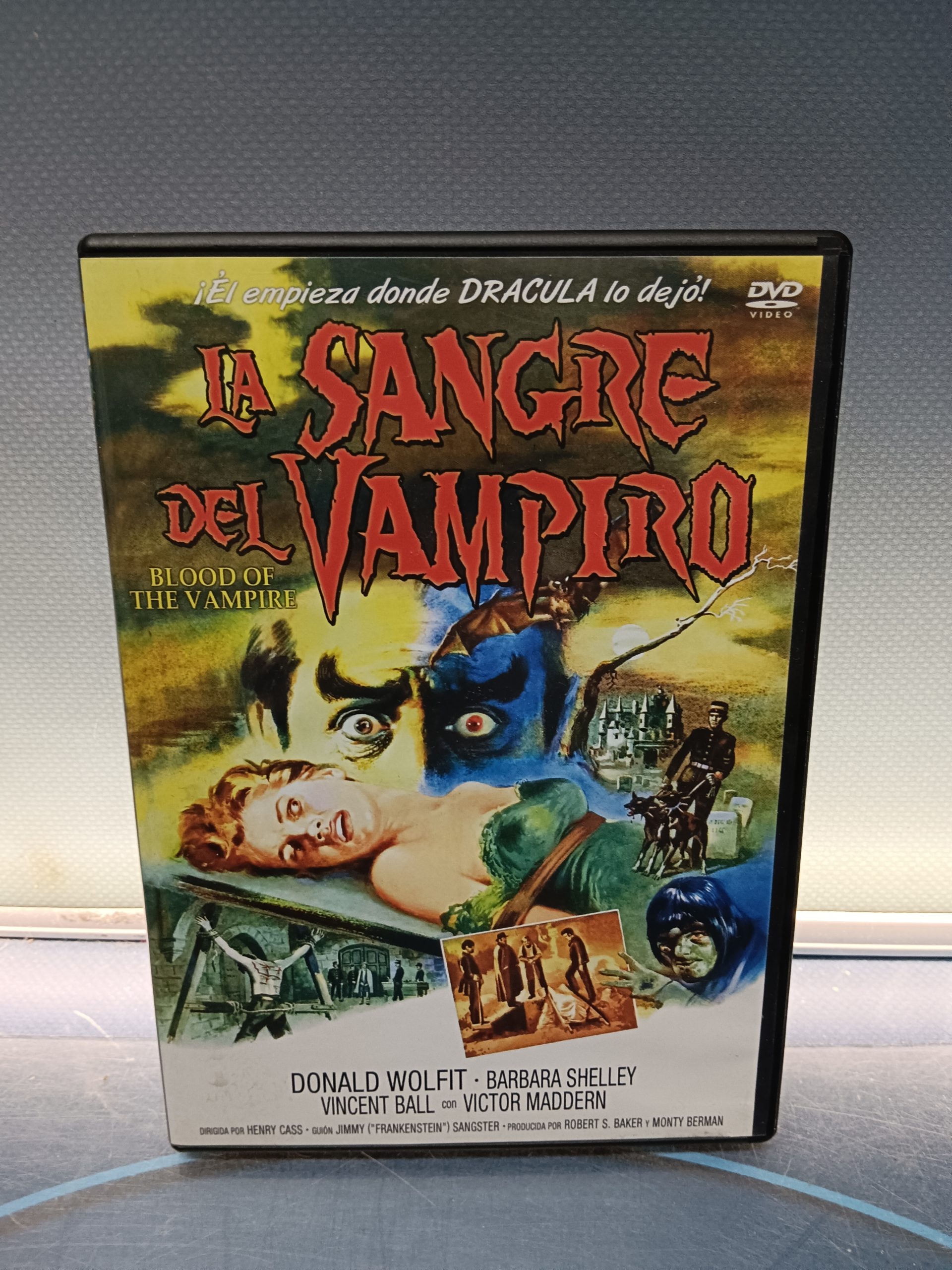 Película DvD La Sangre Del Vampiro (Blood Of The Vampire)