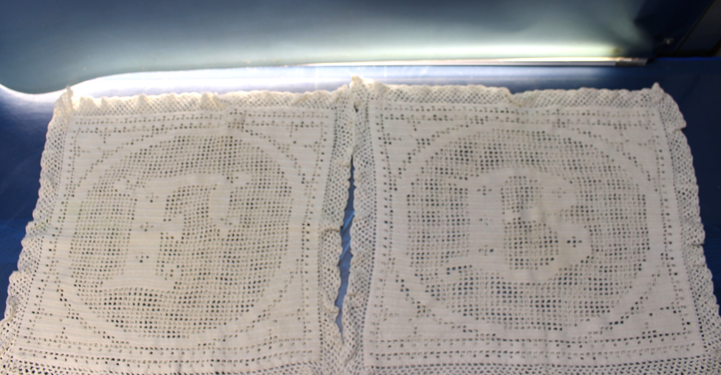 Fundas de cojín de ganchillo, crochet. Hechos a mano, mediados s.XX.