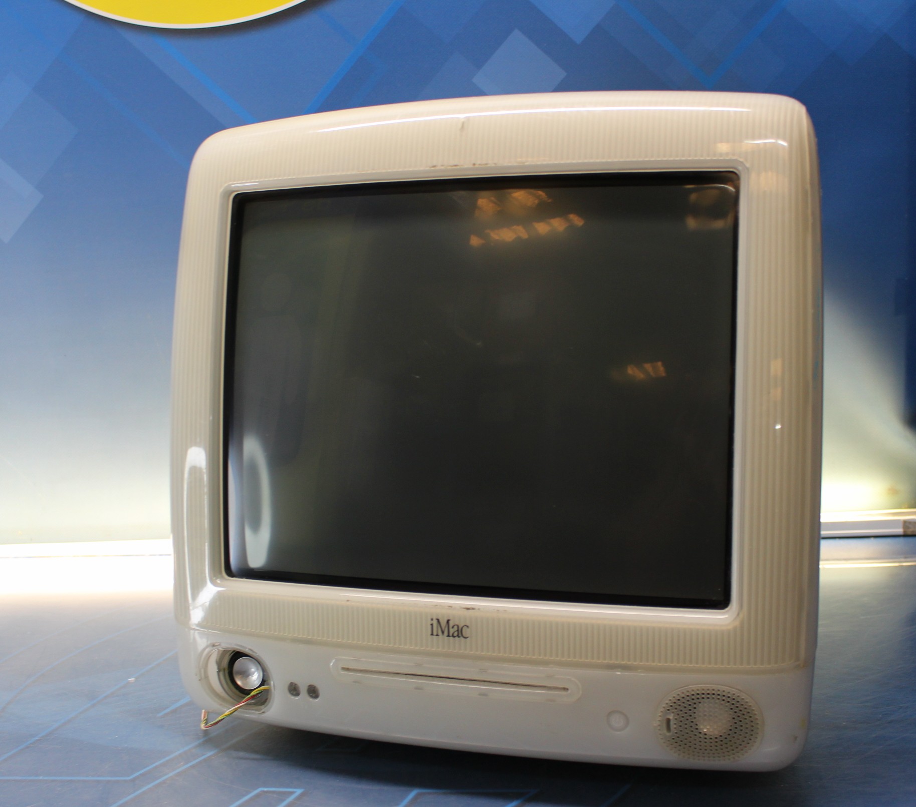 IMG_8188 Ordenador all in one Apple iMac G3. Funciona. - Imagen 1