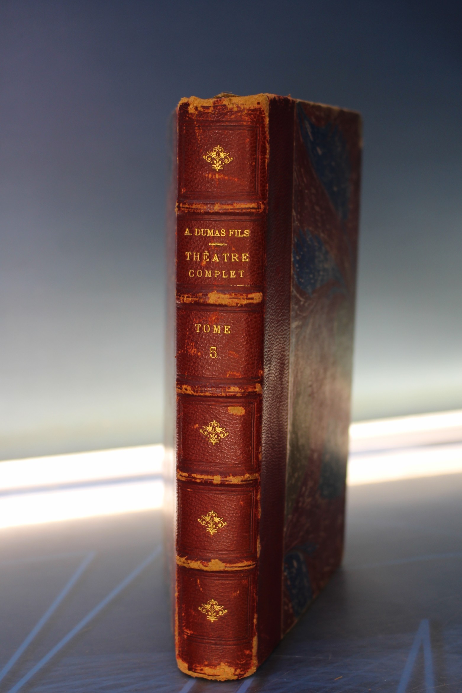 IMG_9508 Libros antiguos. Theatre Complet – A. Dumas hijo. 1890. Tomo 5. - Imagen 1