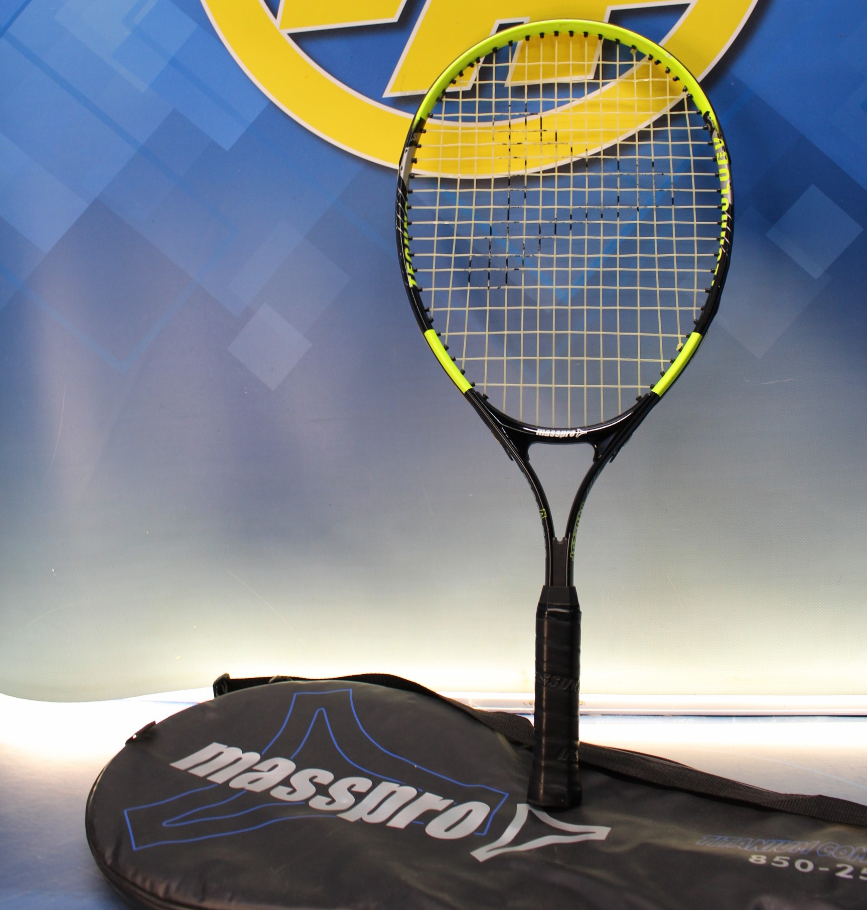 IMG_0514 Raqueta tenis Masspro Hi-Tech 840-23F, infantil. - Imagen 1