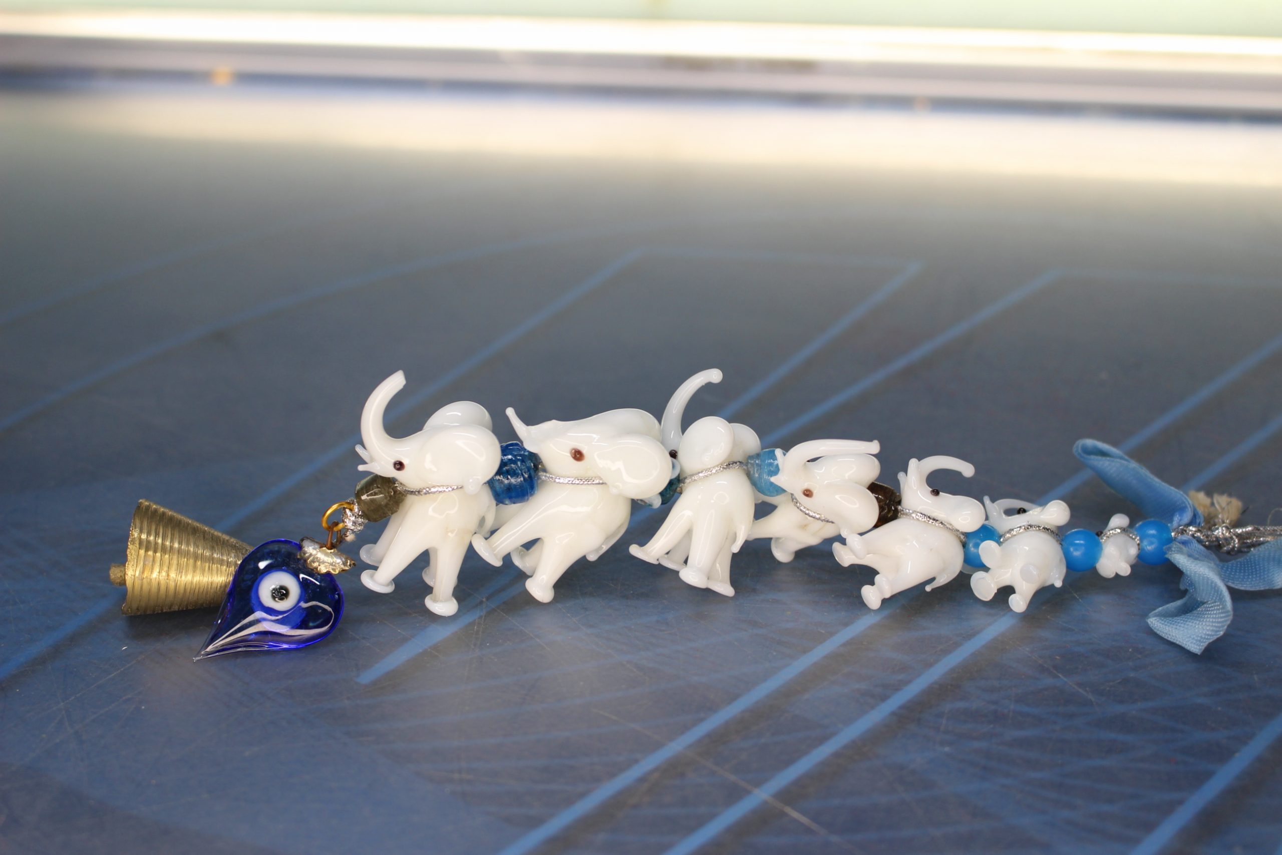 Familia de elefantes de cristal de Murano.