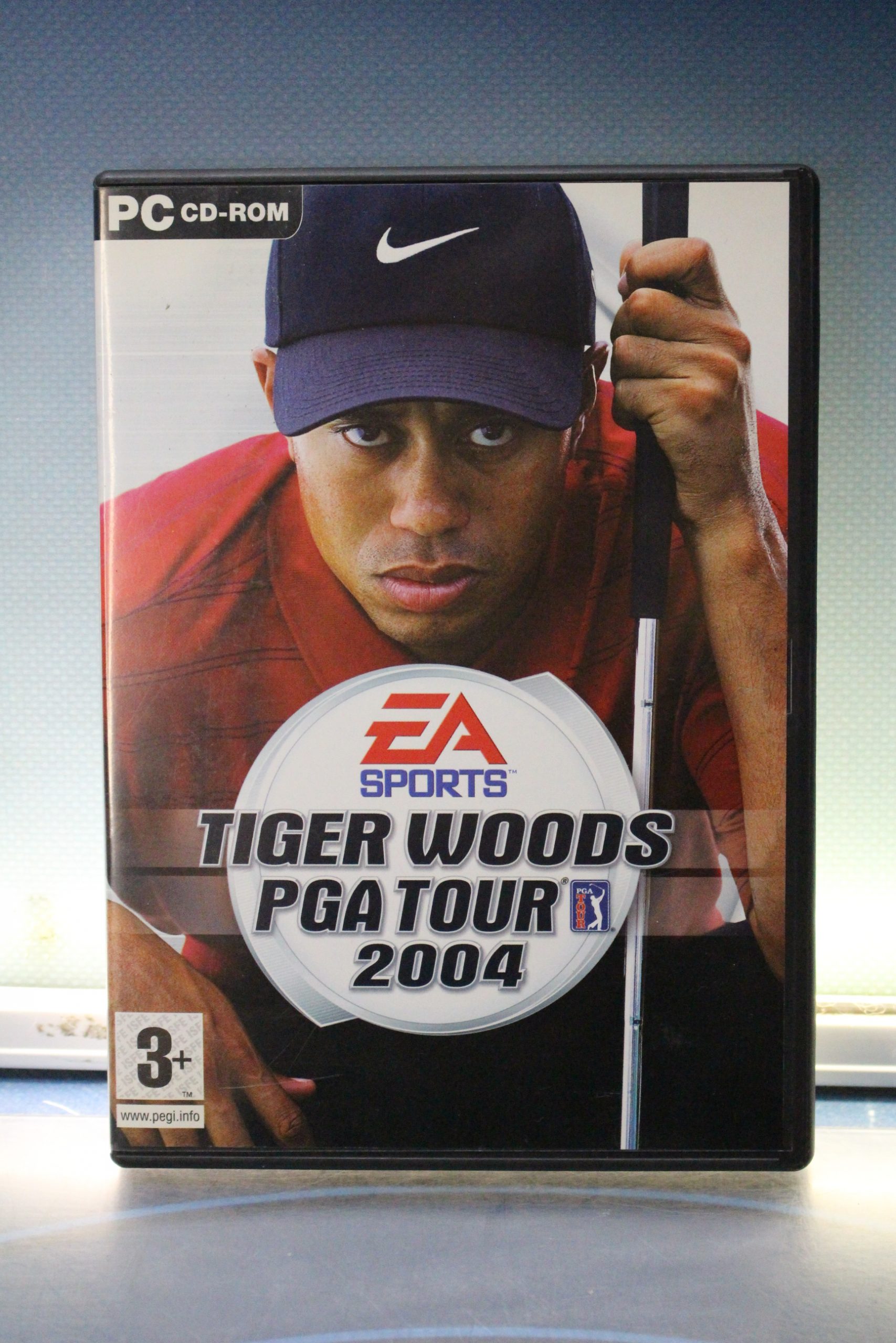 Juego PC: Tiger Woods PGA Tour 2004. EA Sports.