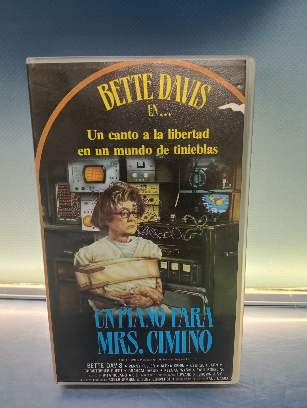 Un piano para Mrs.Cimino - VHS