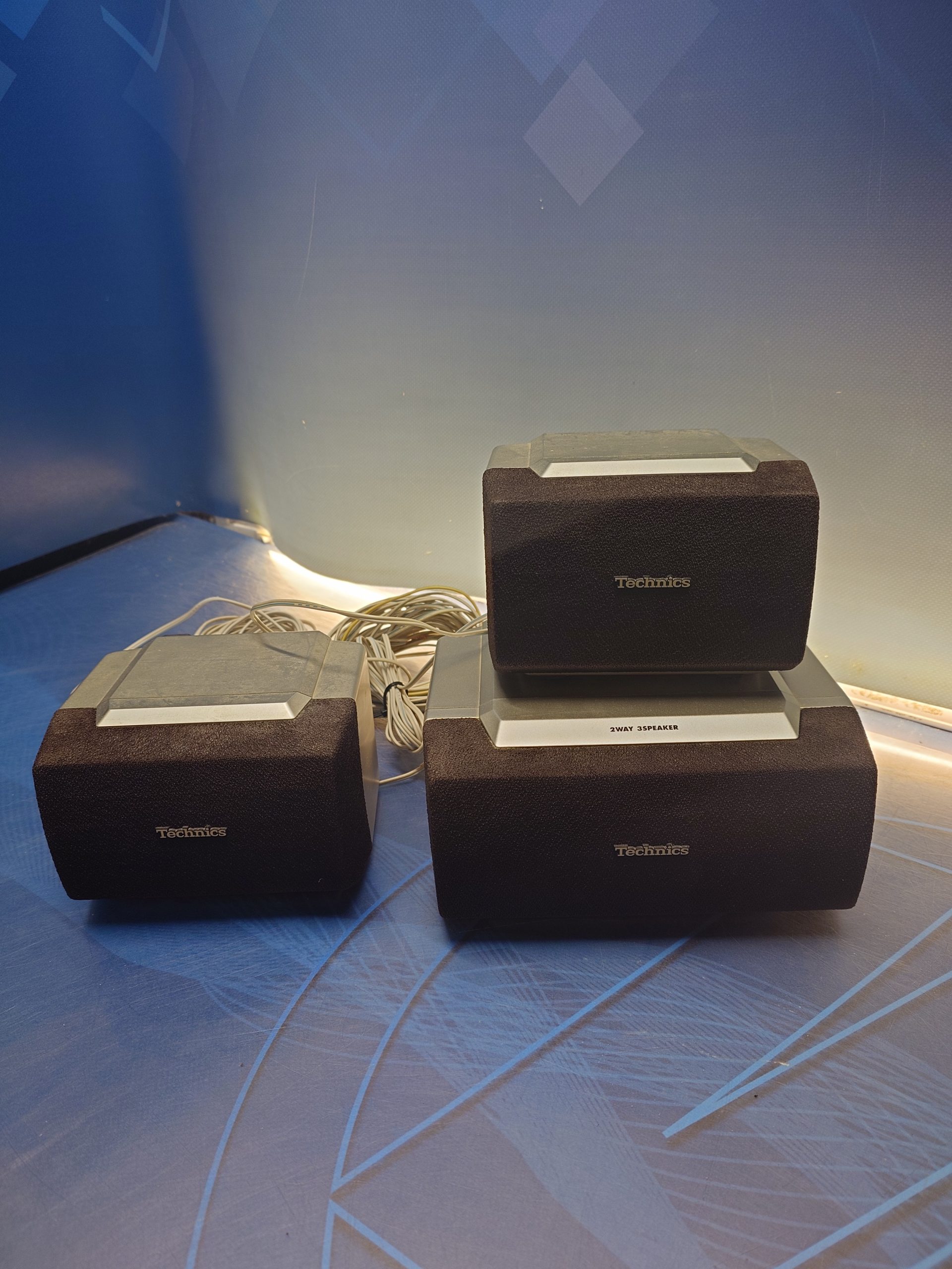 Altavoces envolvente technics SBPC96