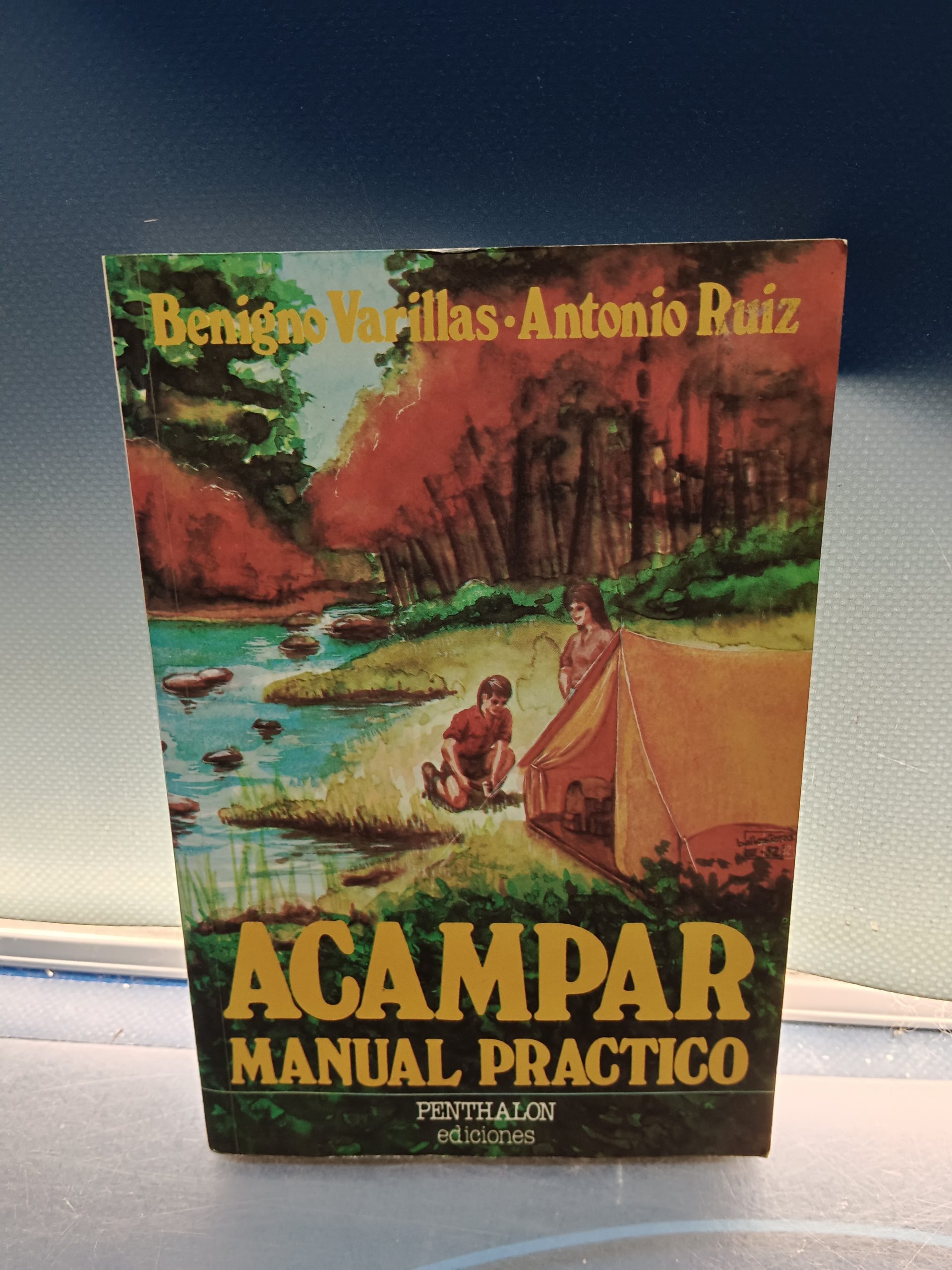 IMG_20250612_153836 libro Acampar : manual práctico.- Varillas, Benigno - Imagen 1