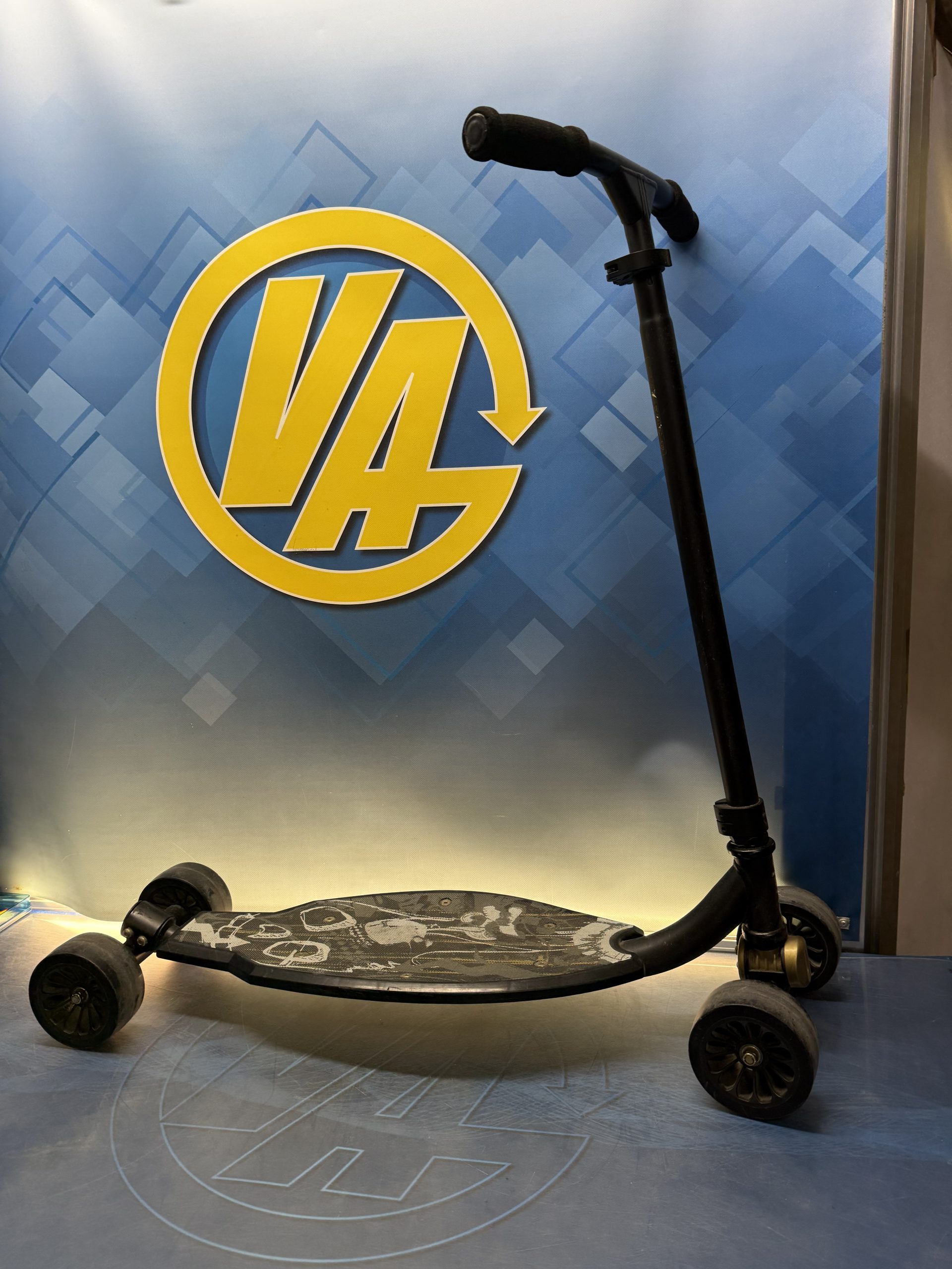 Monopatin negro, oxelo