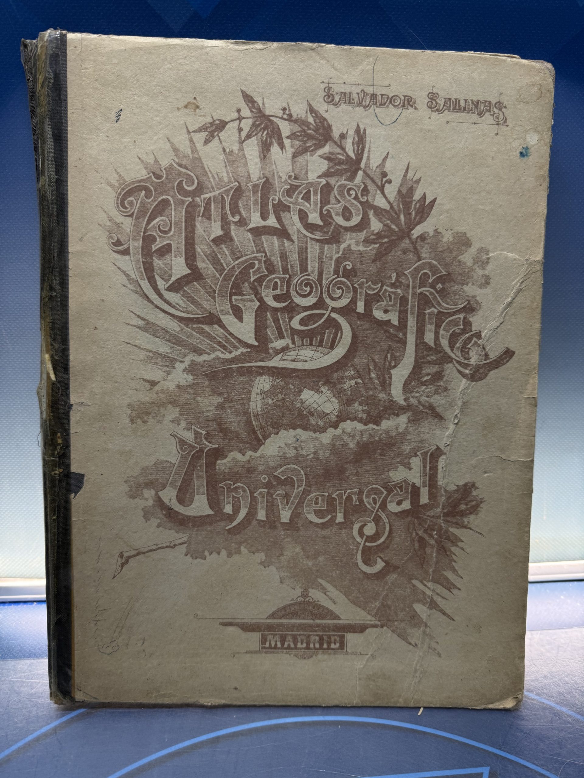 Atlas de Geografia universal, salvador salina - Libro