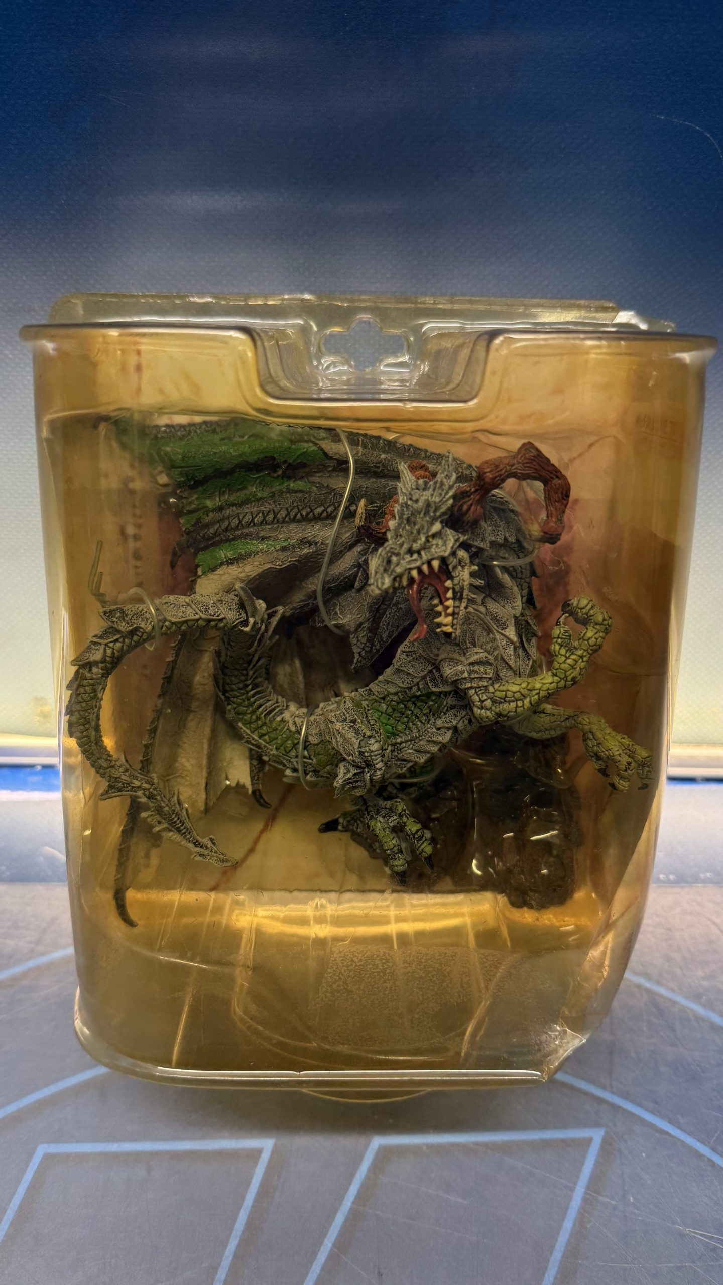 Figura Dragon McFarlane's Dragons Warrior Dragon The fall of the dragon kingdom, Warrior Dragon Clan 7. Nueva precintada