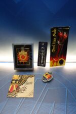 Lote regalo articulos rockabilly, hebilla elvis + Devils Hair cut picks + cd music y mas