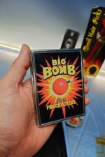 Lote regalo articulos rockabilly, hebilla elvis + Devils Hair cut picks + cd music y mas - Imagen 5