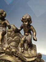 reloj sobremesa bronce, con angeles ( e faltan las alas), no funciona 40x37x17 cm - Imagen 8