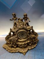 reloj sobremesa bronce, con angeles ( e faltan las alas), no funciona 40x37x17 cm - Imagen 7