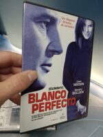 4 películas, dvds, románticas, love actually, Chocolat, Crueldad intolerable, Blanco perfecto - Imagen 4