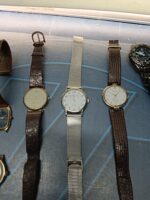 Lote 9 relojes, correa de metal o piel, para piezas, observa las marcas , PARA PIEZAS - Imagen 2