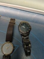 Lote 9 relojes, correa de metal o piel, para piezas, observa las marcas , PARA PIEZAS - Imagen 7