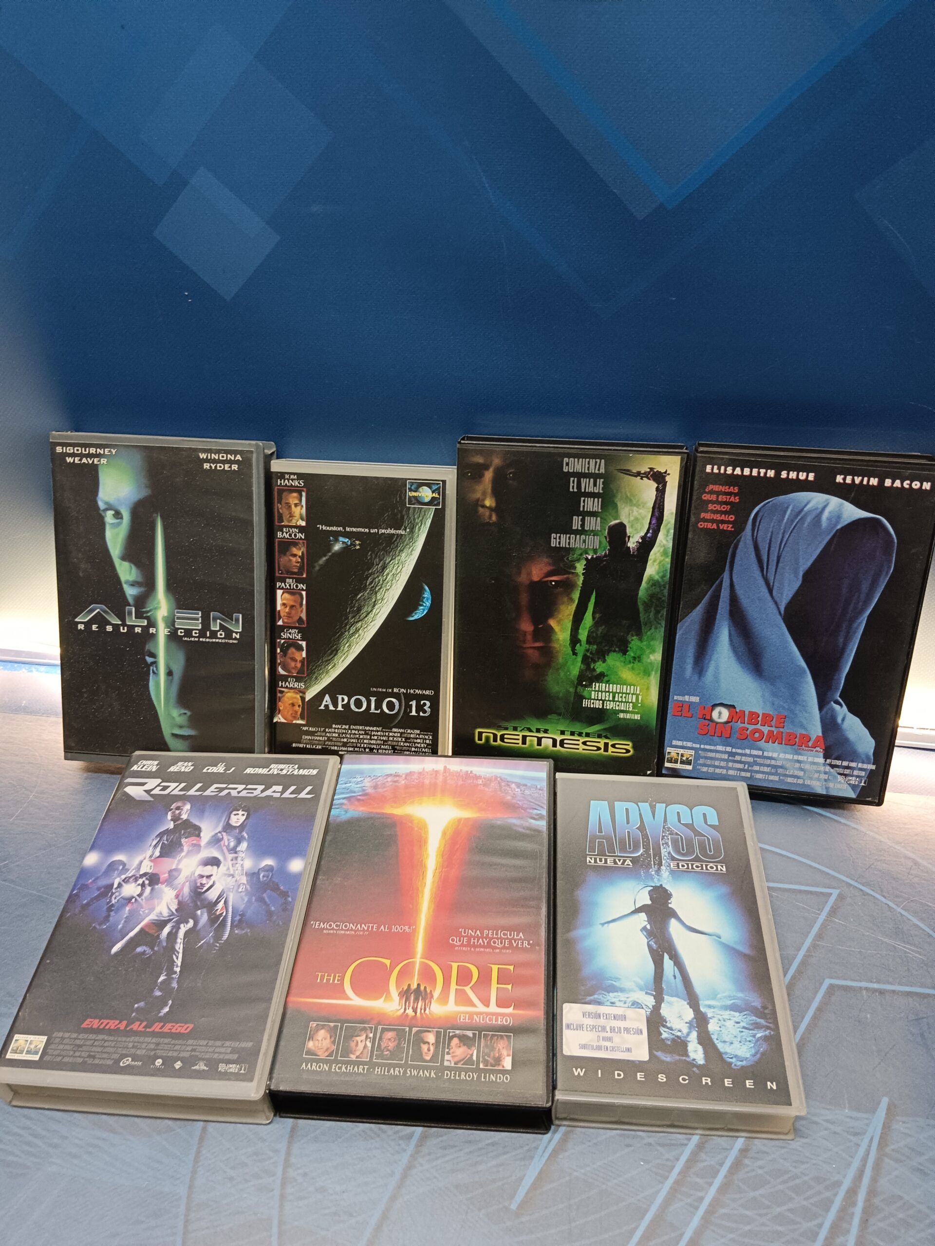 7 VHS, ciencia ficción, Abyss, apolo 13, The core, Rollerball, Alien resurreccion y mas