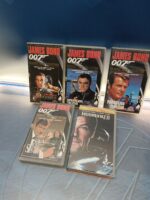 5 peliculas VHS, James Bond, 007, Goldfinger, Panorama pra matar, operacion Trueno, solo para sus ojos, moonraker