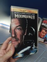 5 peliculas VHS, James Bond, 007, Goldfinger, Panorama pra matar, operacion Trueno, solo para sus ojos, moonraker - Imagen 4