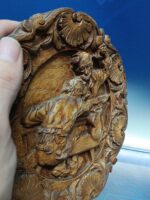 Dos Platos de madera, tallados, 22x22 xcm. Años 70 - Imagen 3