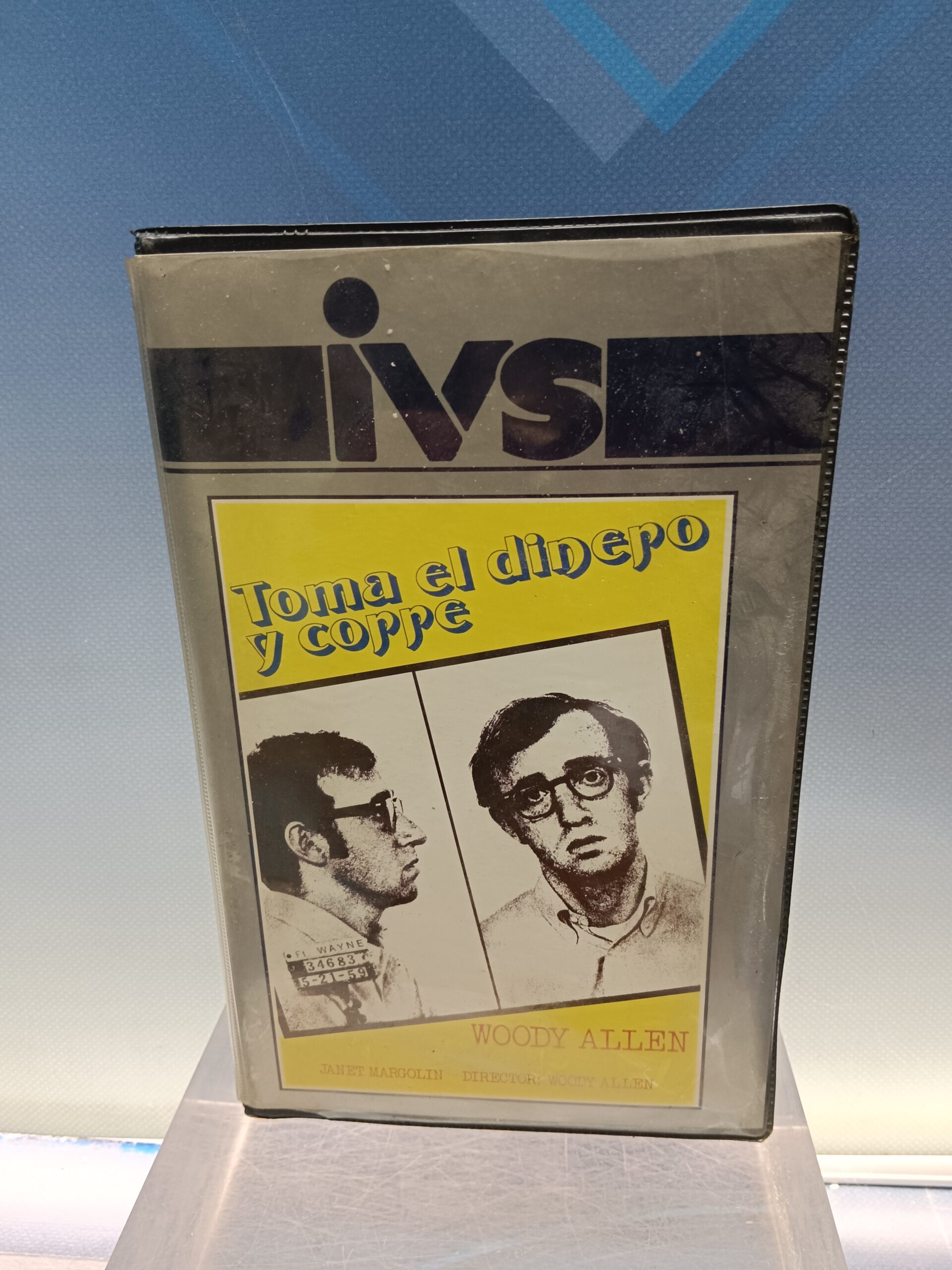 cinta de BETA - TOMA EL DINERO Y CORRE, ivs