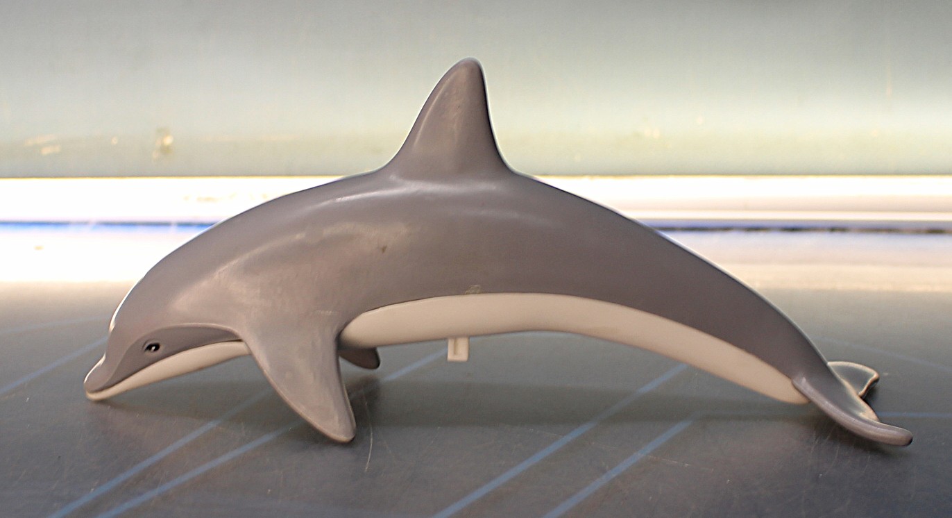 Delfín Barbie, Mattel, años 90. Funciona.