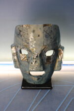 Máscara mortuoria maya. Teselas de cerámica vidriada. - Imagen 2