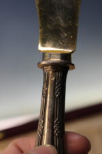 Antiguos cuchillo y tenedor trinchantes. Caja original. - Imagen 4